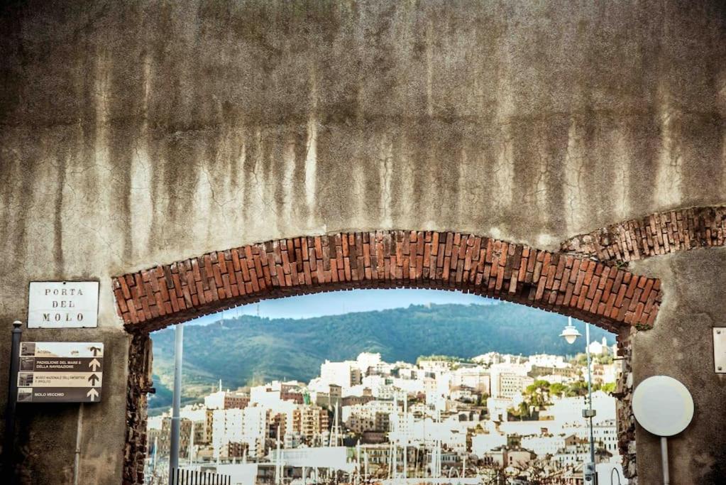 La Finestra Sul Cielo Del Porto Antico Di Genova Lejlighed Eksteriør billede
