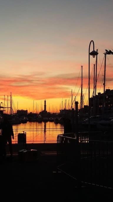 La Finestra Sul Cielo Del Porto Antico Di Genova Lejlighed Eksteriør billede